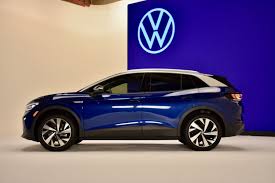 Plus, with the absence of a combustion engine, the meb platform. 2021 Volkswagen Id 4 Details On Vw S Mass Market Ev Digital Trends