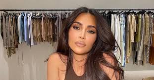 Your question is finally answered as pursebop takes a look at all of the most luxurious accessories inside this star's illustrious closet space. So It Looks Like Kim Kardashian May Have Cleaned Out Kanye West S Closet And Turned It Into A Skims Showroom
