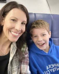 Lucy + I had the {best} time at MW!!! 🎤🎫👯‍♀️