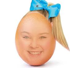 The singer paused the show when she noticed the fan in the audience wearing  her face printed in the shape of an egg  https://www.attitude.co.uk/culture/film-tv/jojo-siwa -fan-glasgow-concert-mocking-her-497932/