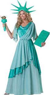 I am sure there are fancy ways you can make this more professional, but sometimes a last minute, easy costume is exactly what you need! Statue Of Liberty Costume Idea Lady Liberty Costume Costumes For Women Dress Halloween Costume