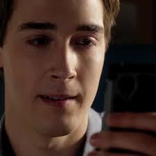 Travis Manley's Instagram, Twitter & Facebook