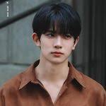 Jasmine Supnet's Instagram, Twitter & Facebook