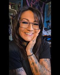 I'm falling in love… for what feels like the very first time. ✨