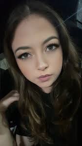 What size picture is suggested for a Quincenera welcome portrait?