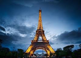 Le 25 août 1944, après avoir fait confectionner un drapeau tricolore conversy) pour hisser le drapeau au sommet de la tour eiffel. La Tour Eiffel Aux Couleurs Du Drapeau Arc En Ciel En Hommage Aux Victimes D Orlando