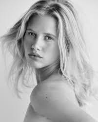 Edward Violette's Instagram, Twitter & Facebook