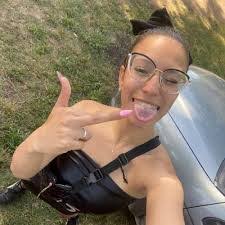 Samuel Mena's Instagram, Twitter & Facebook