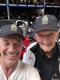 𝐖𝐞𝐥𝐜𝐨𝐦𝐞 𝐭𝐨 𝐂𝐌𝐒𝐍𝐋! Six-time world champion, Jim Redman, was  recently welcomed to the CMSNL private collection housed next to the vast  warehouse which sends thousands of OE and new old stock parts