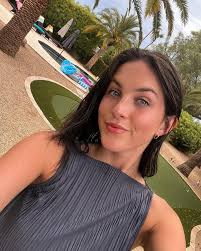 Megan Mcalpine's Instagram, Twitter & Facebook