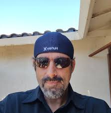 An earthquake can test a relationship according to Amy Schumer.