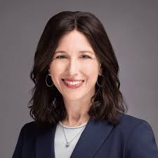 Sara Nagel's Instagram, Twitter & Facebook