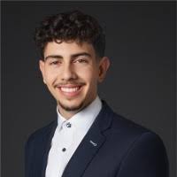 Daniel Peth's Instagram, Twitter & Facebook