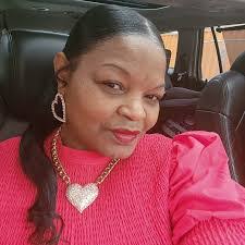 Doris Stroupe's Instagram, Twitter & Facebook