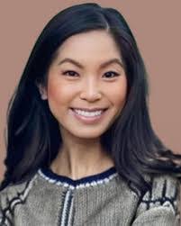 Desiree Mclaughlin's Instagram, Twitter & Facebook