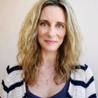 Crystal Pittenger's Instagram, Twitter & Facebook