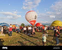 Heißluft Geflogener Ballon Stockfotos Und -Bilder Kaufen - Alamy