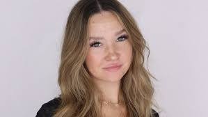 Abby Cleveland's Instagram, Twitter & Facebook