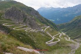 Featuring turkish steam bath, a wellness centre and massage treatments, hotel gotthard lech am arlberg is located 2.4 km. Gotthard Alpenuberquerung Auf Drei Ebenen Mit Fahrrad Auto Oder Bahn Logbuch Schweiz Reise
