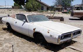 Turners-auto-wrecking-fresno-junkyard-barn-find-038 Photo Car Barn Old Vintage Cars Barn Finds
