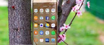 Get instructions on downloading the latest software update for performance improvements to your galaxy s7 edge, including current android security patches. Nougat For Unlocked Samsung Galaxy S7 Edge Now Available In Us Gsmarena Com News