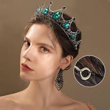 Tiara Green's Instagram, Twitter & Facebook