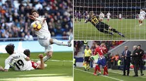 Also known as international rules in australia and compromise rules or aussie rules in ireland) is a team sport consisting of a hybrid of football codes. Football Five Major Changes To The Rules Of Football Marca In English