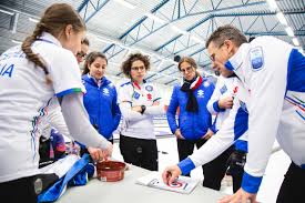 Come evidenziato dalla classifica, ad oggi sono due le squadre ad aver vinto più europei, ossia la spagna e la germania, con tre vittorie. Curling Campionati Europei 2019 V Posto In Classifica Per La Nazionale Maschile La Nazionale Femminile Qualificate Per I Play Off Radio Cortina Notizie Radiointerviste