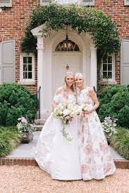 Luxe Southern Charm Wedding In Birmingham Southern Charm Wedding Summer Mother Of The Bride Dresses Bride Portrait