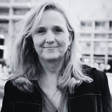 Ann Silverberg's Instagram, Twitter & Facebook