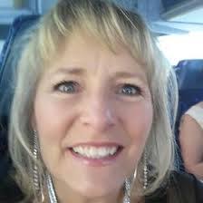 Lori Perri's Instagram, Twitter & Facebook