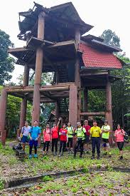 If you're coming from kl, i recommend using akleh (ampang kl elevated highway), just pay the rm1.50 toll and skip the jam along jalan ampang. Kc The Sunshine Runners Apek Hill To Ampang Lookout Point