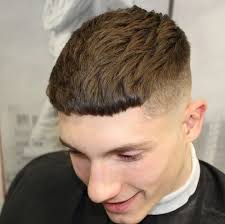 A popular caucasian men's haircut in the early 90's that got its name from the overall shape of the doo. 60 Modern Mushroom Haircuts The Latest 2021 Trend