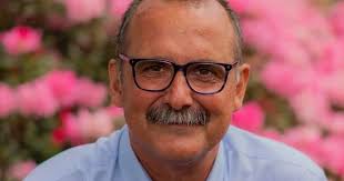 Wielerwereld in diepe rouw door overlijden Jean-Marie Carpentier (51): “Het  was een grote eer je in onze ploeg te hebben, altijd goedlachs was en  zorgzaam voor iedere renner”