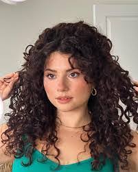 Amanda Guido's Instagram, Twitter & Facebook