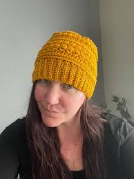 Etta Petersen's Instagram, Twitter & Facebook