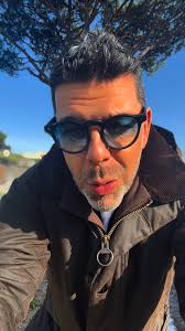 La mamma di Pamela Gerini, uccisa dal compagno, riprende il cane della  figlia e spinge la volontaria che glielo consegna #farwest