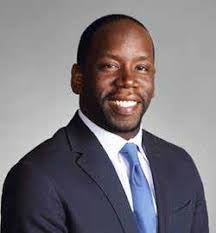 Early College opportunities available at ETHS From the Alumni Association  Executive Director KIT Contents