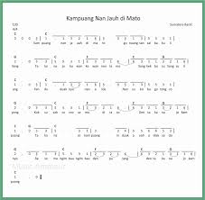 Terlebih lagu ini terbilang lagu yang populer di telinga. Not Angka Kampuang Nan Jauh Di Mato Seputar Musik