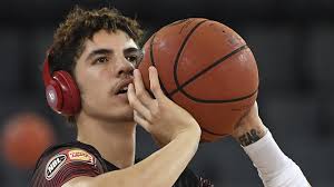 Hawks say LaMelo Ball won't quit