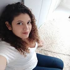 Amanda Ricken's Instagram, Twitter & Facebook