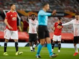 曼徹斯特聯足球俱樂部（英語：manchester united football club）簡稱曼聯（英語：manchester united），是一家位於英國曼徹斯特的球隊，前身為成立於1878年的「紐頓希夫lyr」（newton heath lyr f.c.），1902年改名為「曼徹斯特聯」。目前於英格蘭超級聯賽比賽。 S Wzaxsbpd10wm