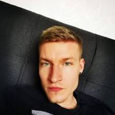 Stream Dennis Steiner music