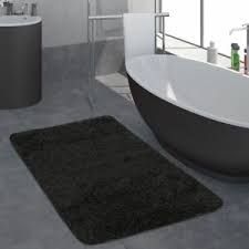 Coincasa ti aiuta a rinnovare il bagno grazie ad una variegata selezione di tappeti bagno coordinati ai colori della spugna. Tappeto Bagno Moderno Monocolore Pelo Lungo Tappeto Da Bagno Antiscivolo Nero Ebay