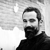 600+ "Lampropoulos" profiles