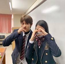 Kim Samuel At Hanlim Multi Art School With His Fan Image