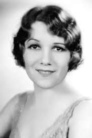 Clara Michaels's Instagram, Twitter & Facebook