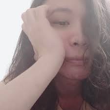 ✉書法家發個廢文直接變成藝術名品？！ 黃庭堅是北宋時期很有名的書法家，其中又以「草書」最為出名，他的用筆頓挫起伏，結體傾側多姿，展現獨特面貌。  不過有時候，因為寫得太「草」了，反而不容易辨識到底在寫什麼。 沒關係，其實這封信除了頭尾的問候語，整篇都是友 ...