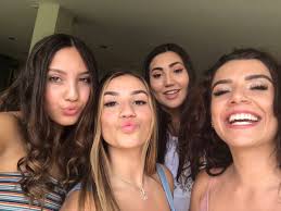 reese mastellon (@reesemastellon)