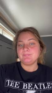 Jessica Seay's Instagram, Twitter & Facebook